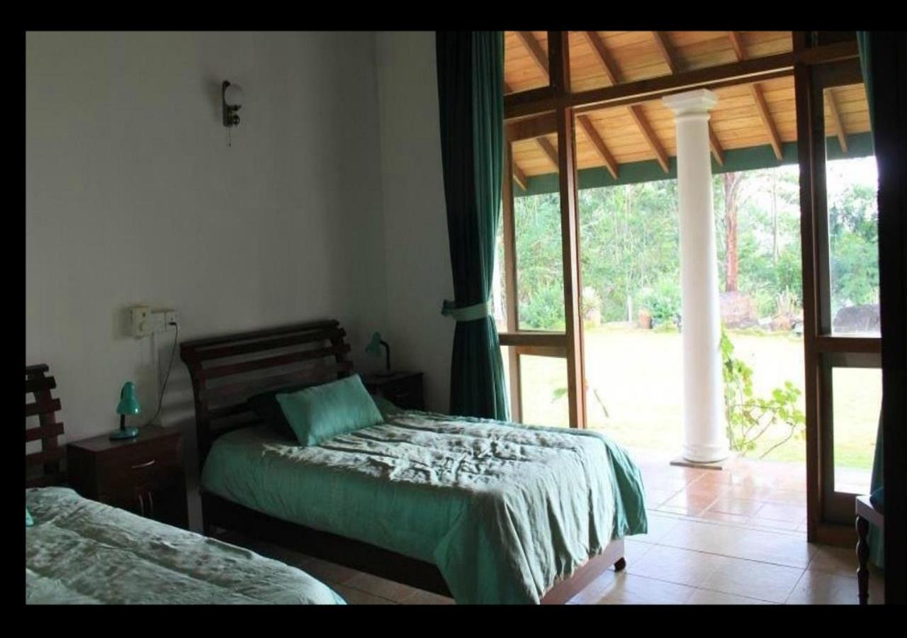 Bed and Breakfast Jungle Tide Kandy Zimmer foto